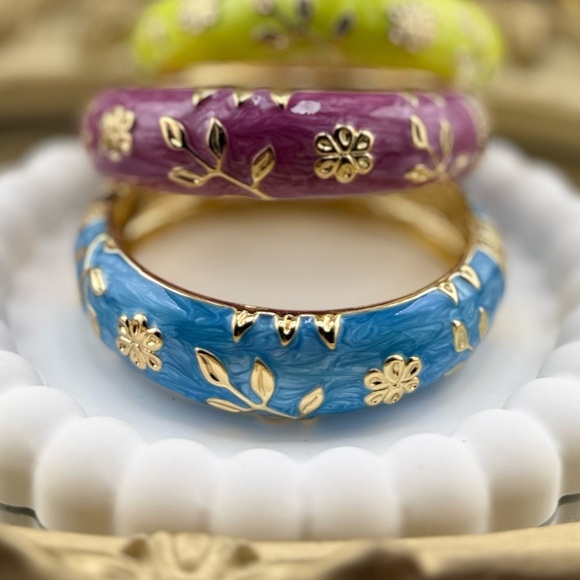 Floral Hand Painted Enamel Bangle - Blue - Picture 4 of 7